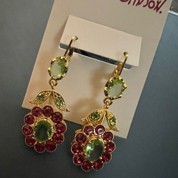 🌺 Betsey Johnson crystal flower stunning dangle earrings 🌺 - Picture 5 of 7